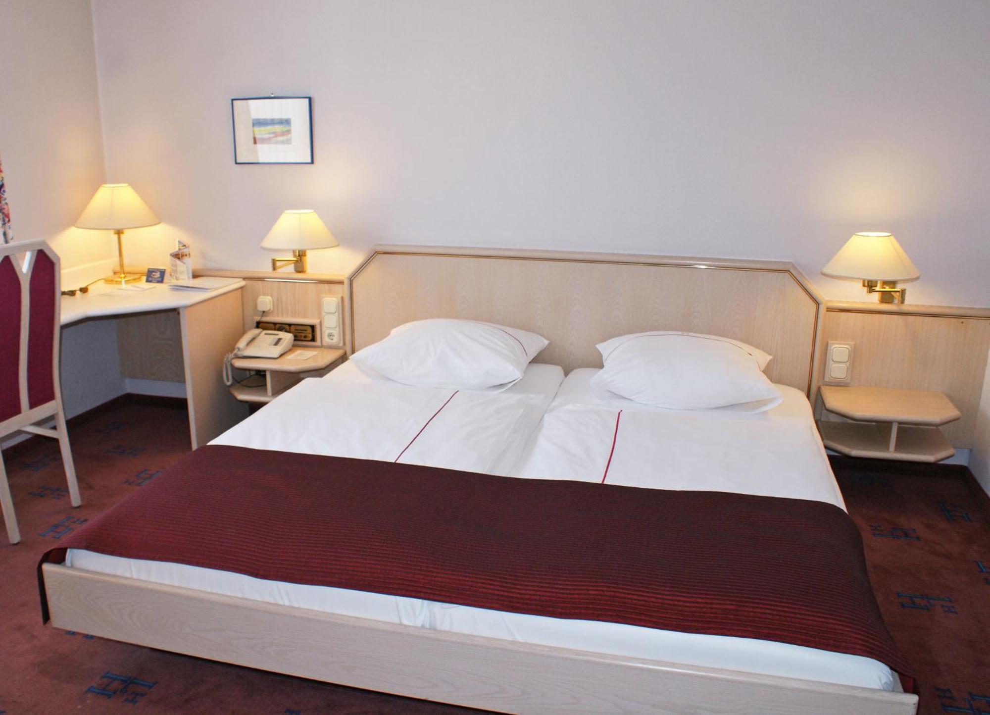 Hotel Garni Lindacher Hof Μπουργκχάουζεν Εξωτερικό φωτογραφία